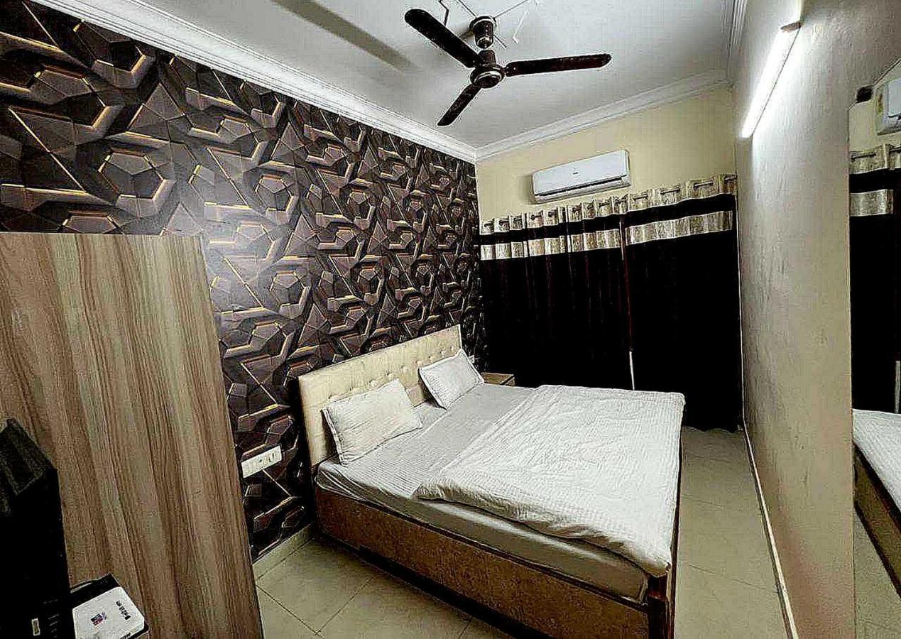 Hotel Anand Amritsar Eksteriør billede
