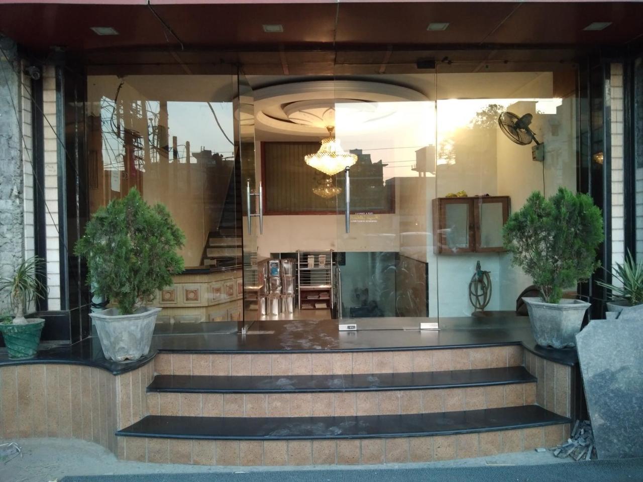 Hotel Anand Amritsar Eksteriør billede